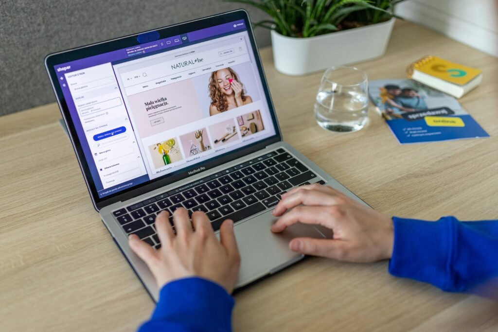 EshopBoost.gr ecommerce specialist